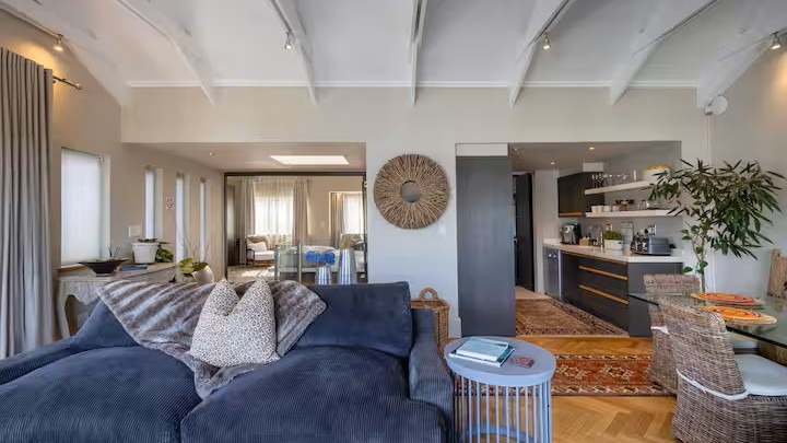 To Let 1 Bedroom Property for Rent in Thesen Islands Western Cape